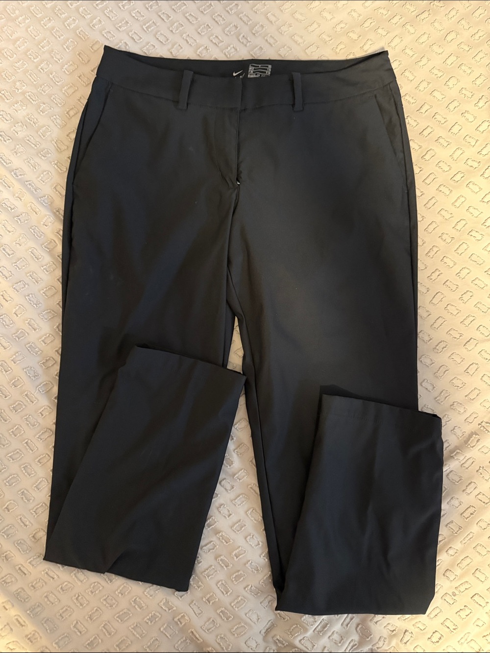 Nike Men’s Black Straight-Leg Dress Pants
